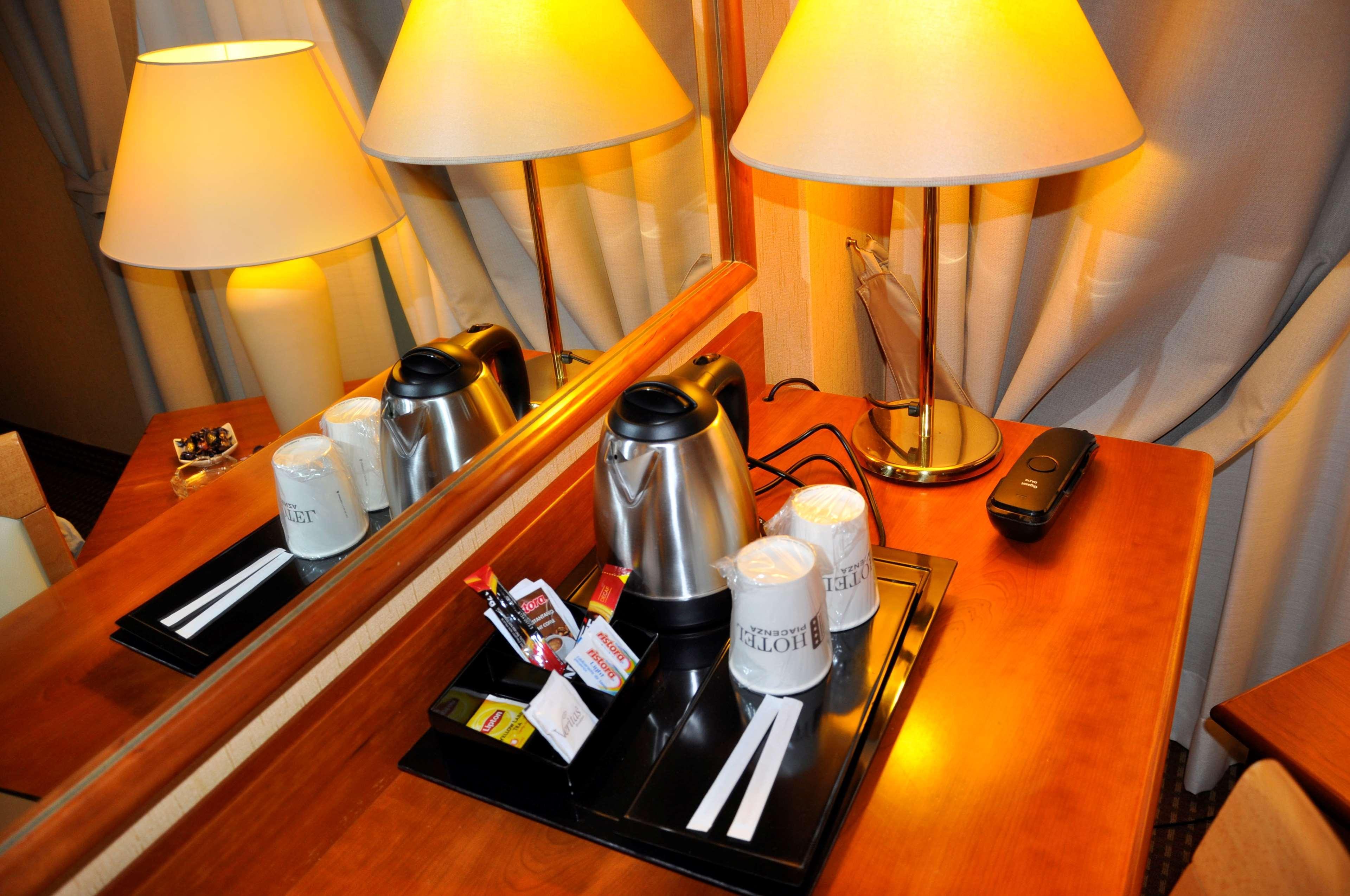 פיאצ'נצה Best Western Park Hotel מראה חיצוני תמונה