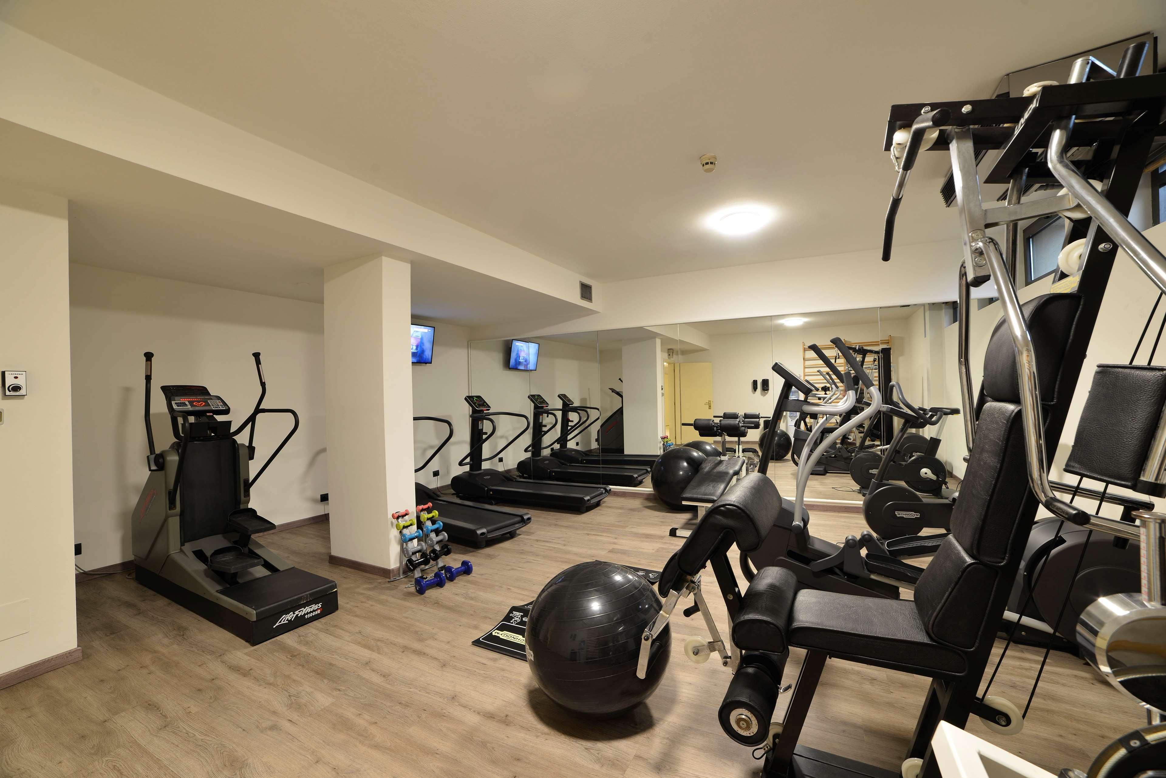 פיאצ'נצה Best Western Park Hotel מראה חיצוני תמונה
