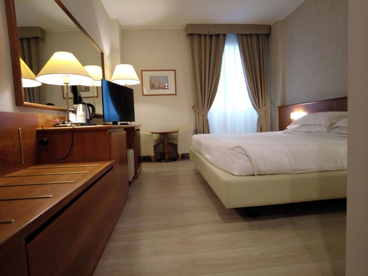 פיאצ'נצה Best Western Park Hotel מראה חיצוני תמונה