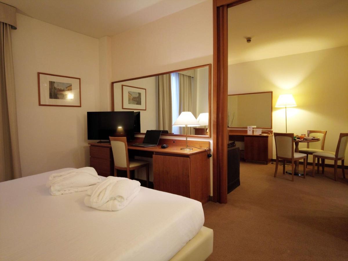 פיאצ'נצה Best Western Park Hotel מראה חיצוני תמונה