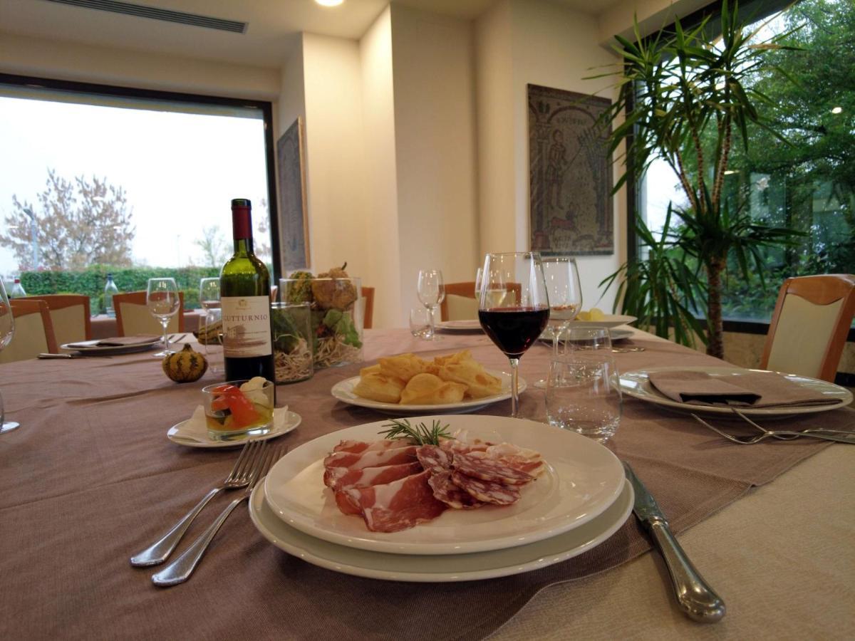 פיאצ'נצה Best Western Park Hotel מראה חיצוני תמונה