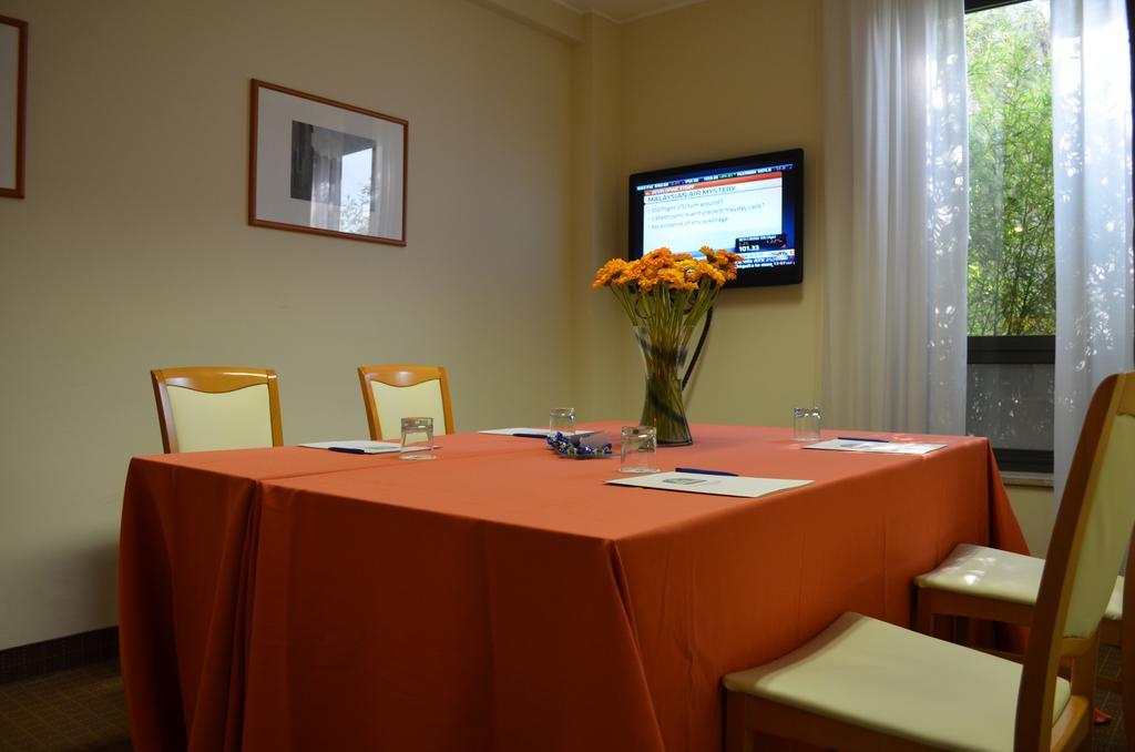 פיאצ'נצה Best Western Park Hotel מראה חיצוני תמונה