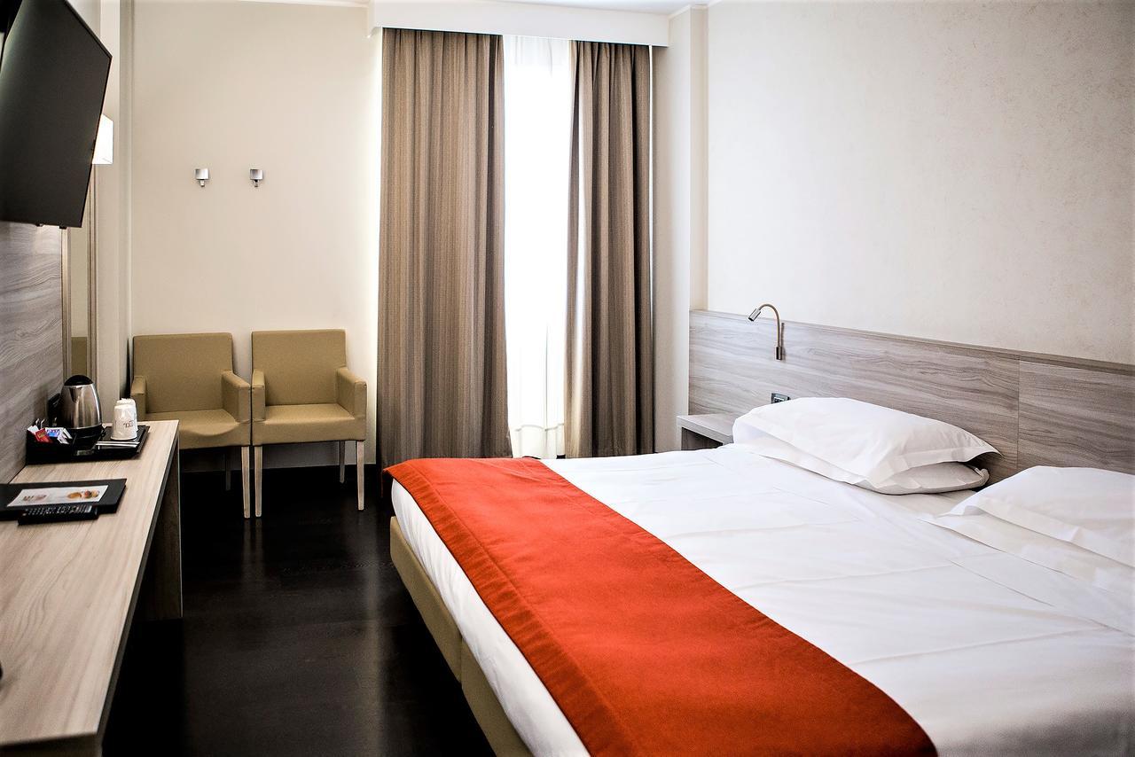 פיאצ'נצה Best Western Park Hotel מראה חיצוני תמונה